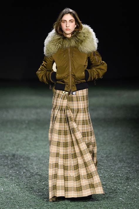 burberry runway to reality|burberry latest collection.